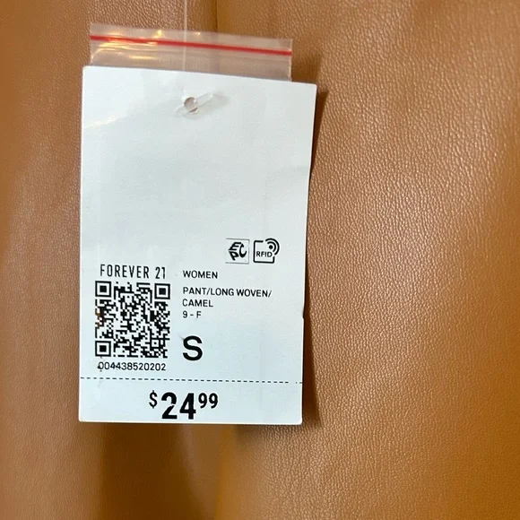 NWT Pleather Pants - Picture 4 of 4